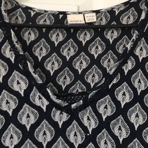 Roxy Dresses - Roxy size xs black and white dress Roxy Dresses - Roxy size xs black and white dress